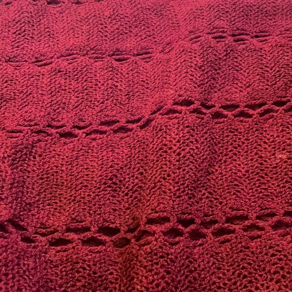 29 Palms Burgundy knitted scarf - Picture 2 of 3